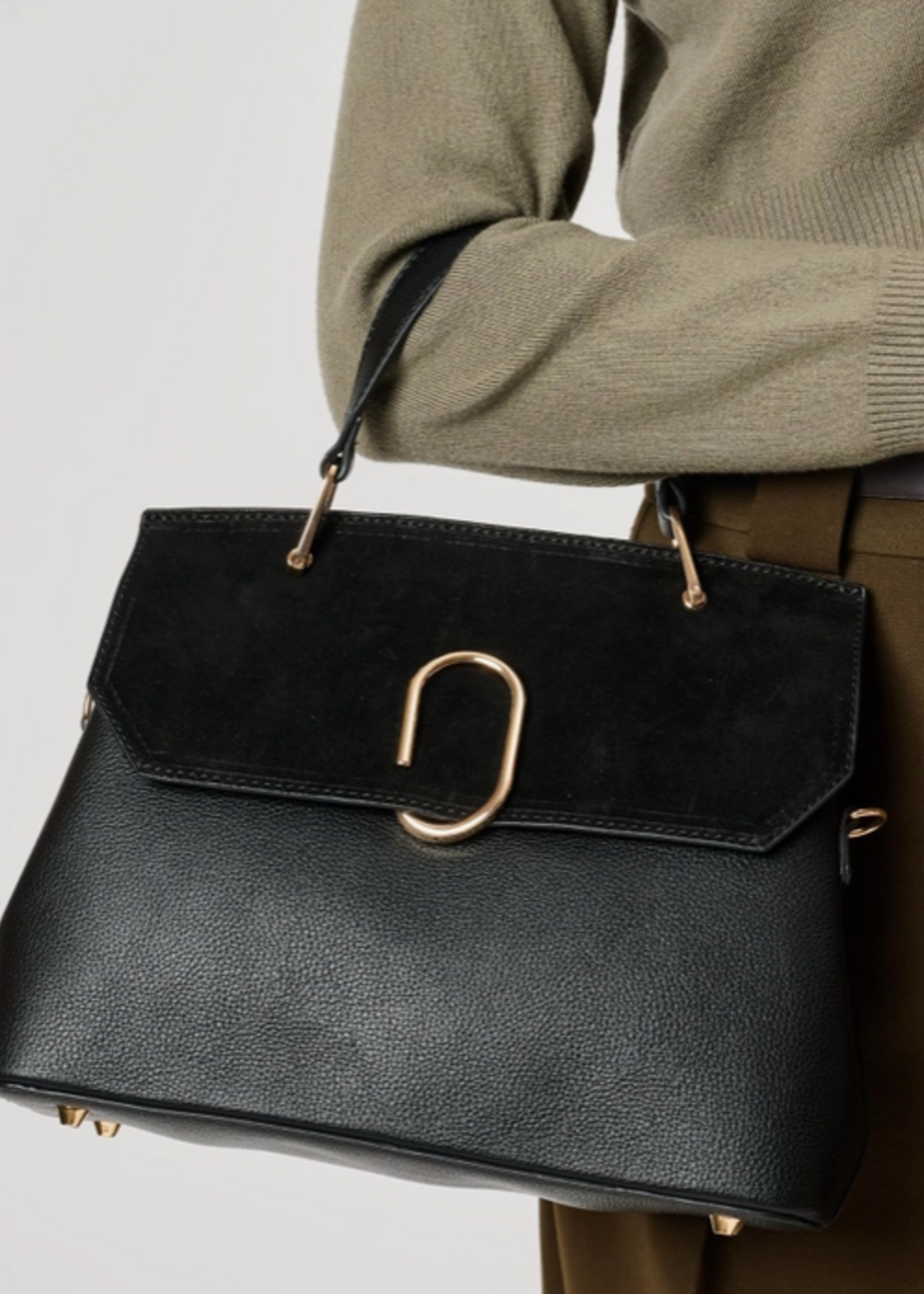 Nico Satchel