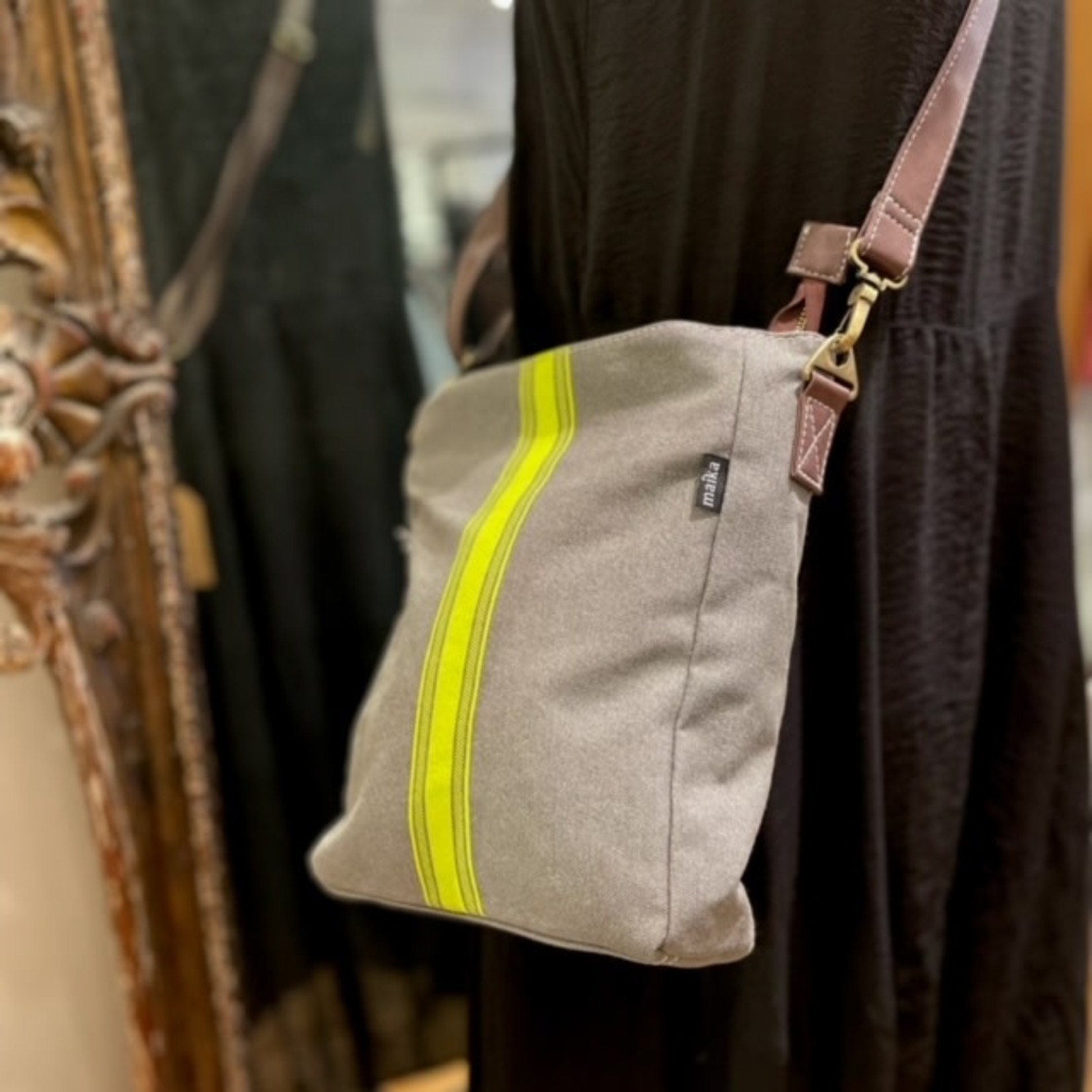 MAIKA CITY CROSSBODY SLING