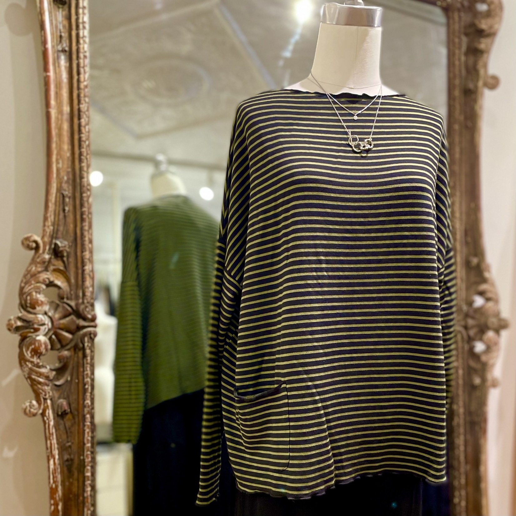 CUT LOOSE NAVY STRIPE ONE SIZE POCKET PULLOVER