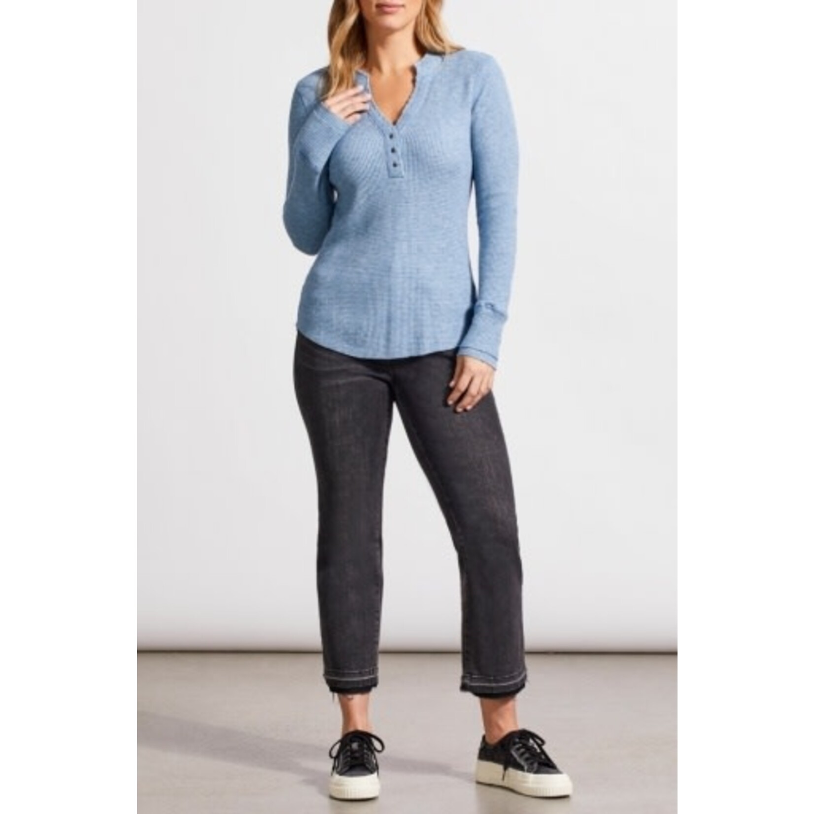 TRIBAL HENLEY TOP W/ BUTTONS