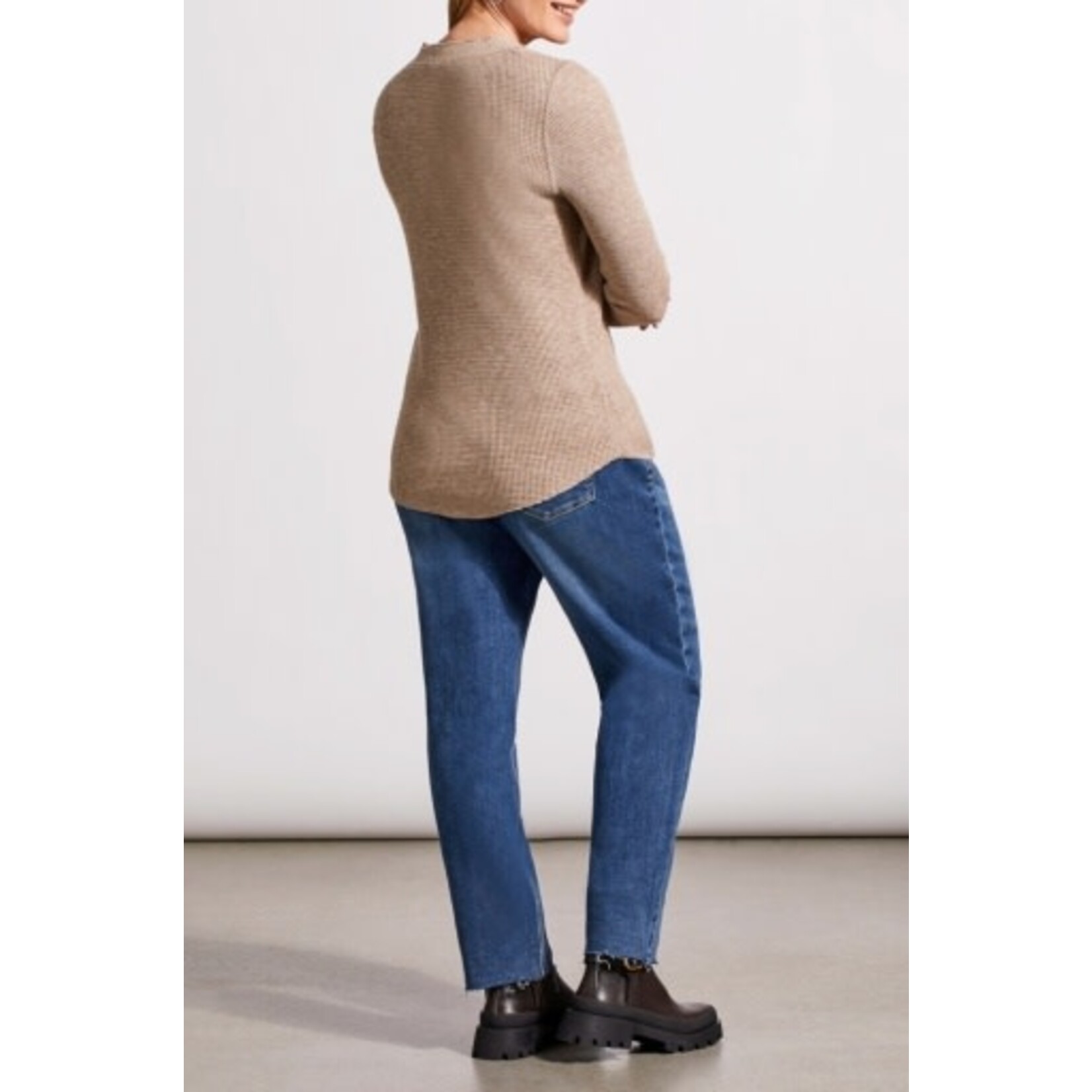 TRIBAL HENLEY TOP W/ BUTTONS