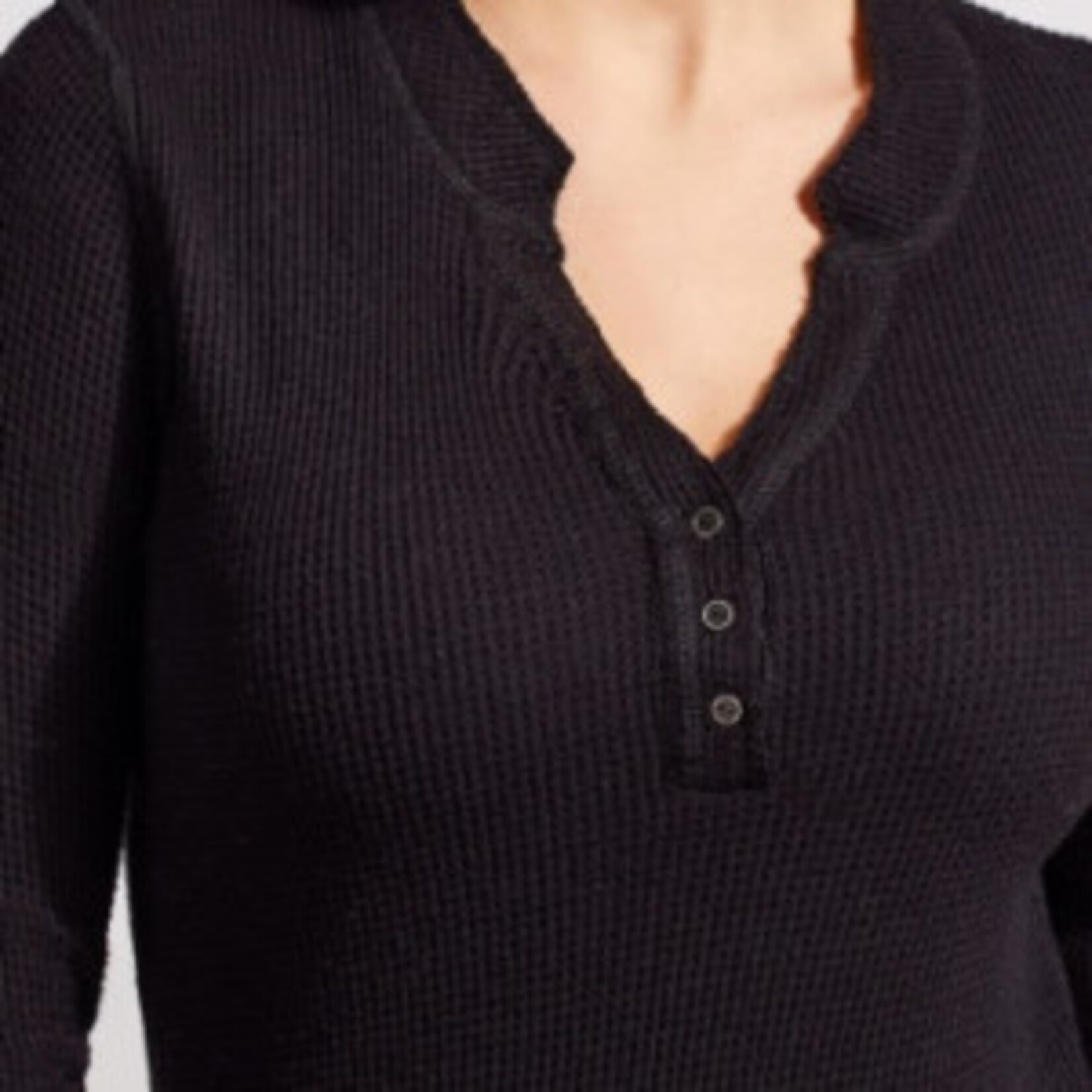 TRIBAL HENLEY TOP W/ BUTTONS