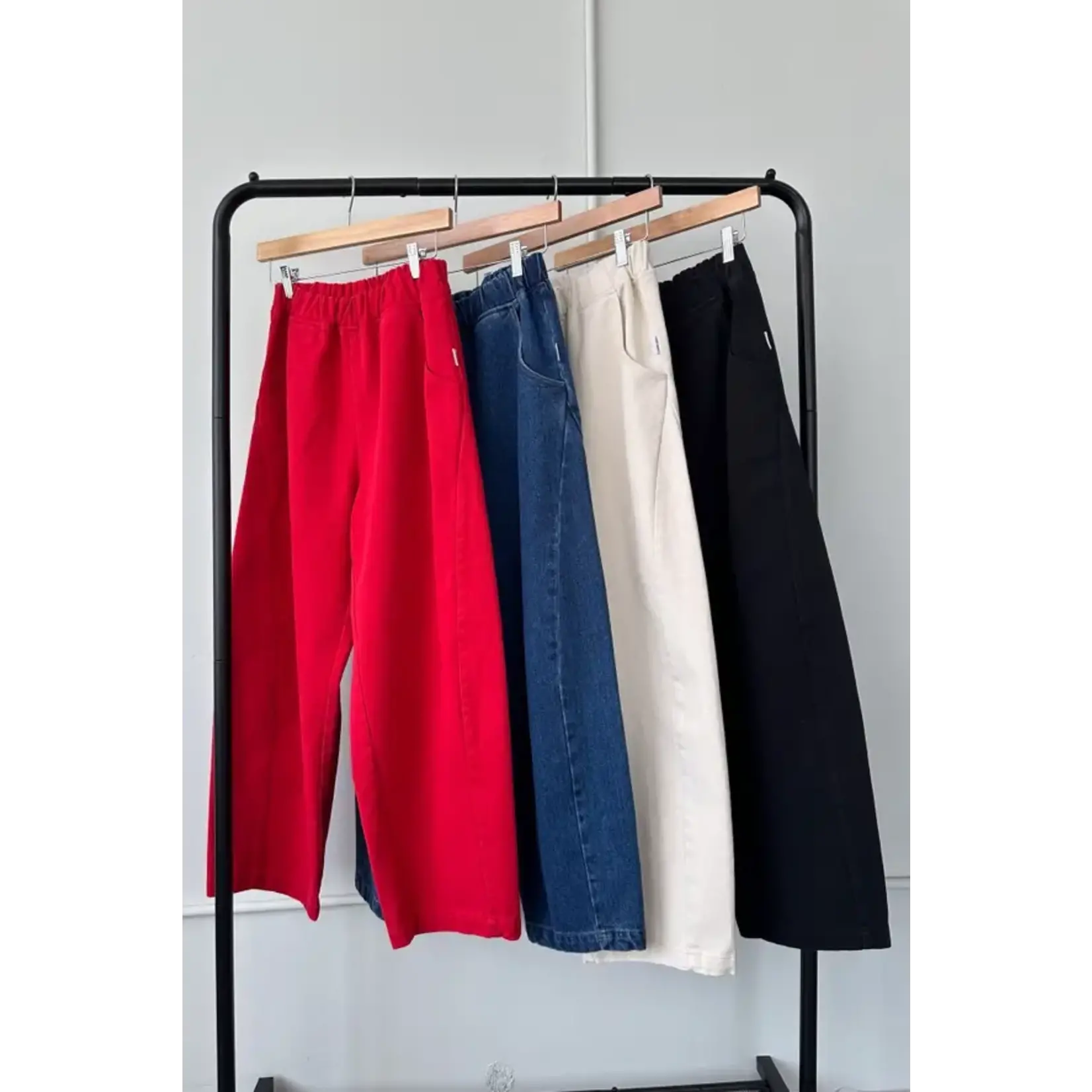 LE BON SHOPPE ARC PANTS