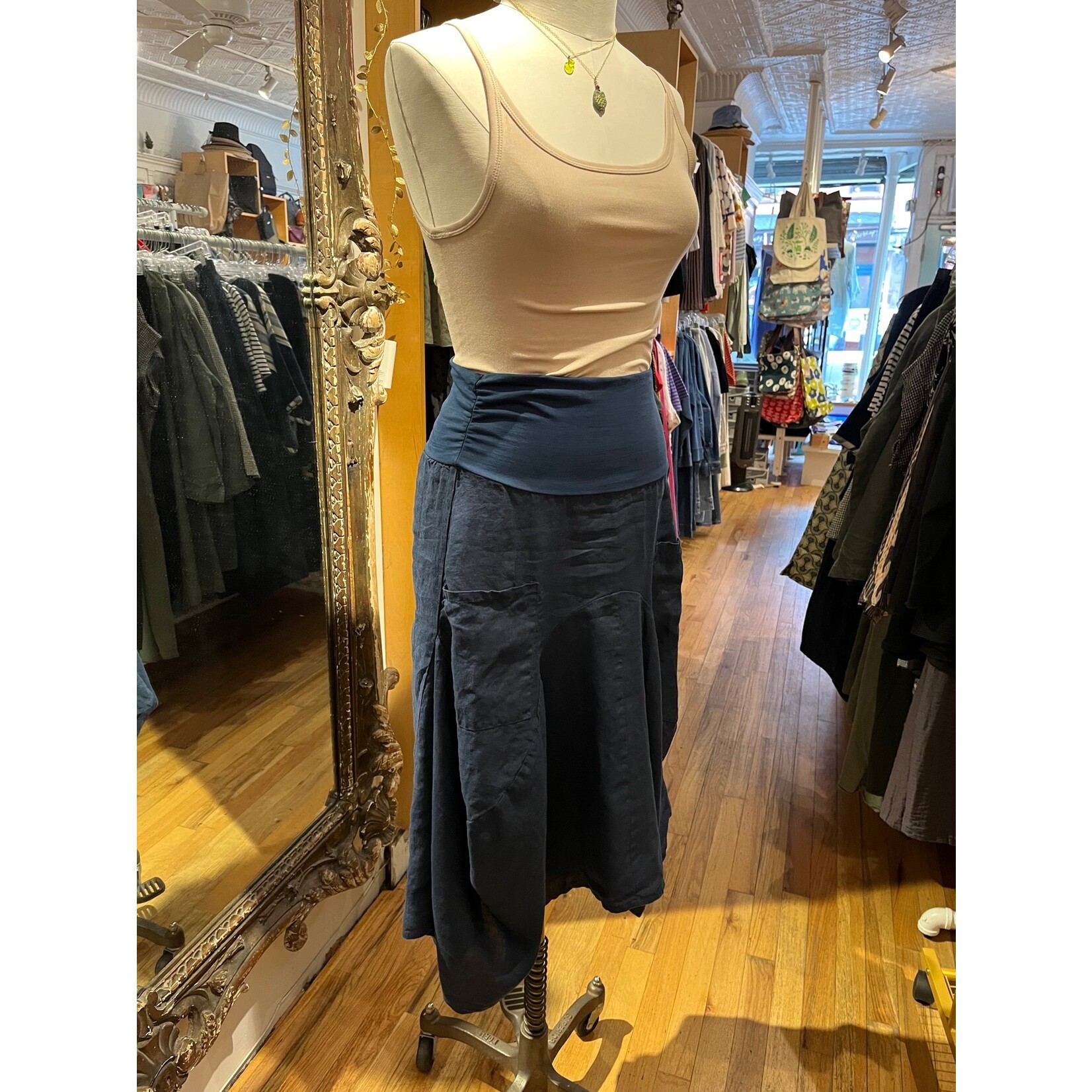 LUNA LUZ SKIRT W/ SIDE POCKETS