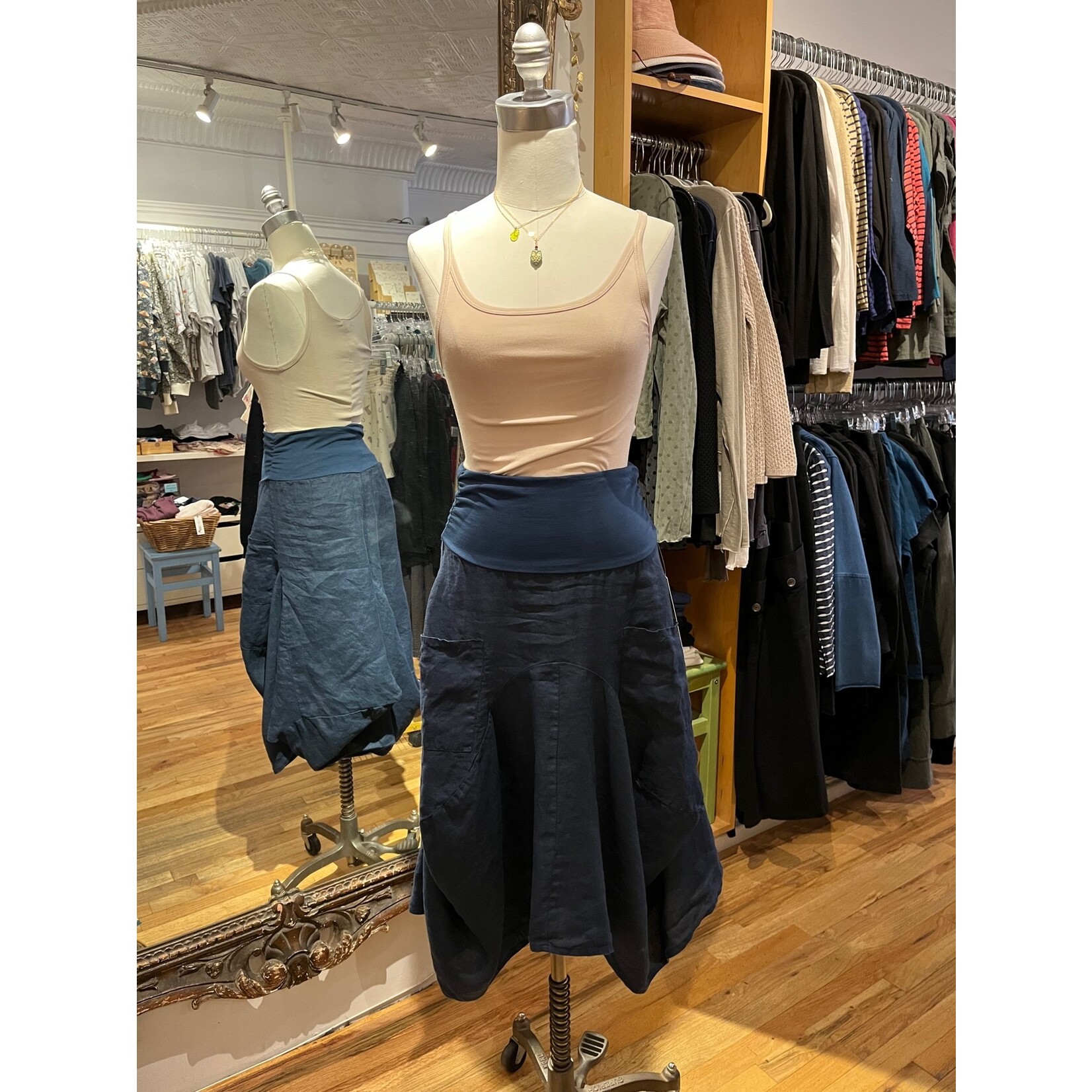 LUNA LUZ SKIRT W/ SIDE POCKETS