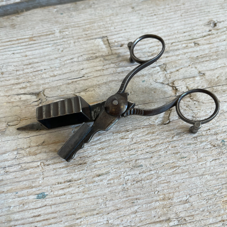 Antique Wick Trimmer/Candle Snuffer Small