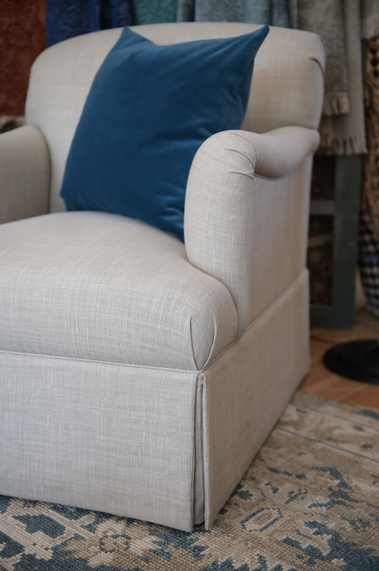 Cotswolds Swivel Chair by Gild & Co.