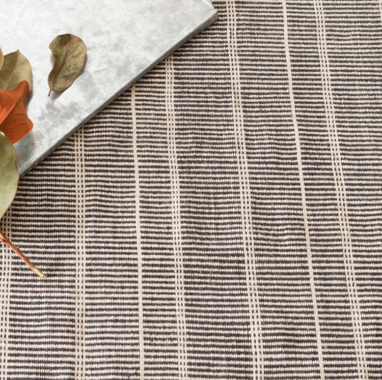 Dash&Albert Samson Black Indoor/Outdoor Rug (2x3 and 3x5 in-stock)