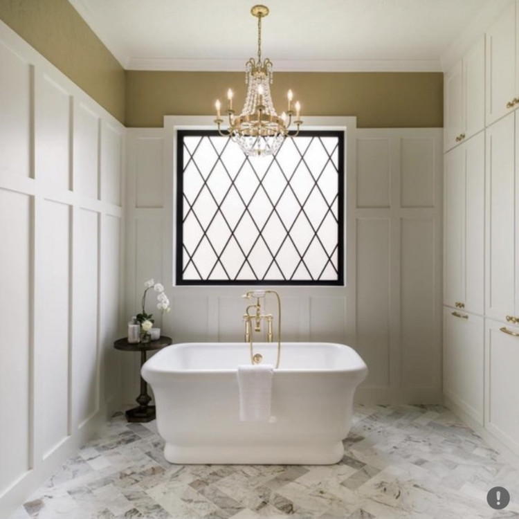 Petite Paris Flea Market Chandelier