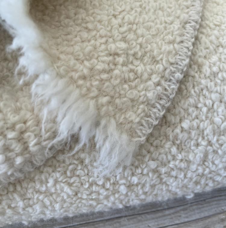 Kurlisuri Alpaca Cream King Size Throw