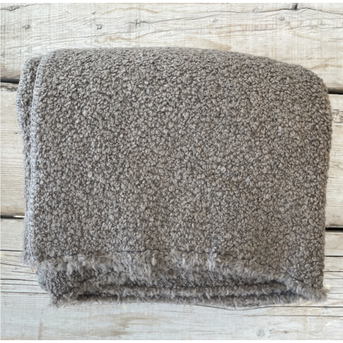 Kurlisuri Alpaca XL Throw (warehouse item)