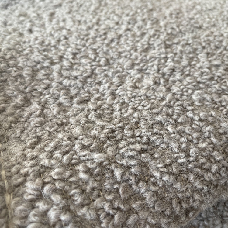 Kurlisuri Alpaca King Size Throw Light Grey