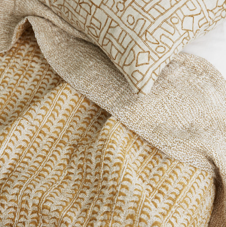 Zaire Cushion in Tobacco 20x20"