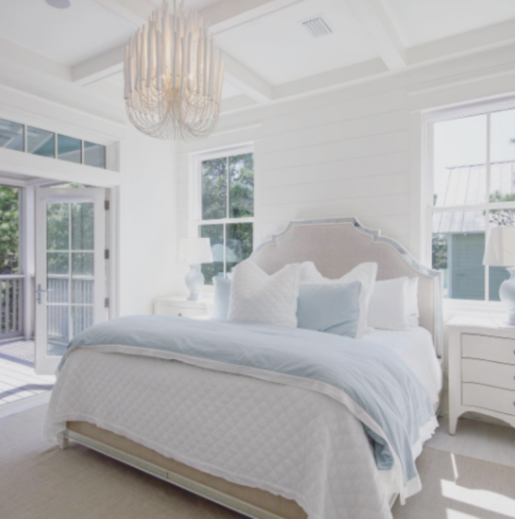 Tilda Chandelier in White or Black