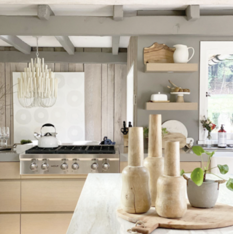 Tilda Chandelier in White or Black