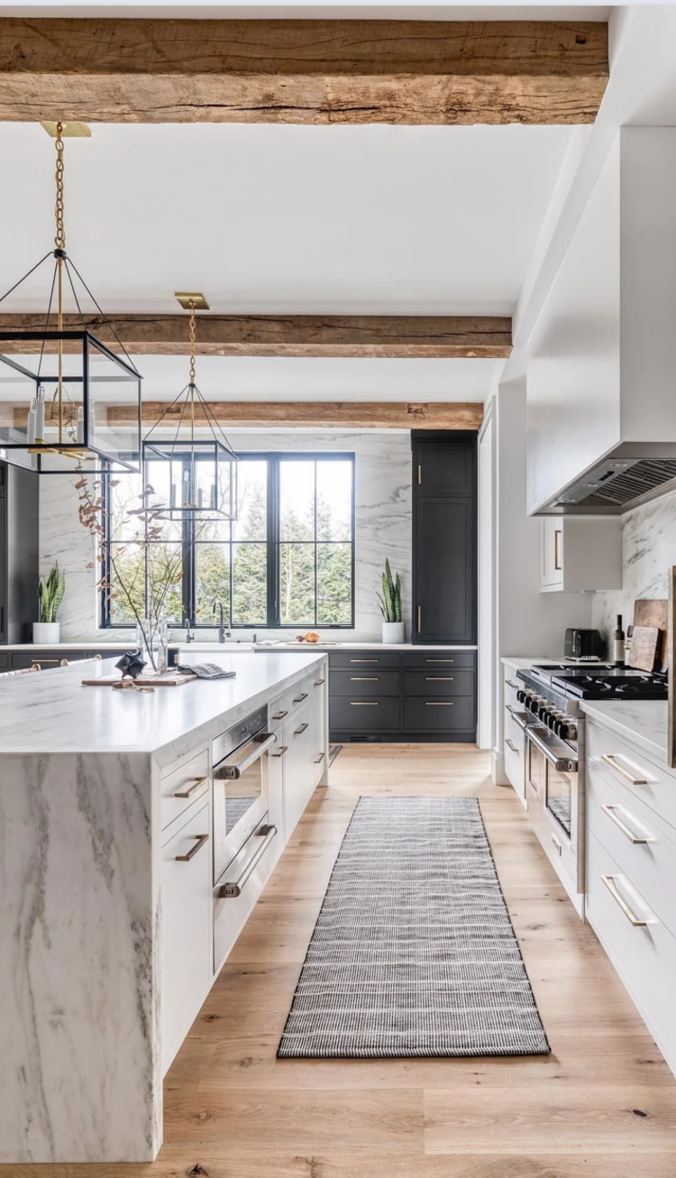 Samson Black Indoor/Outdoor Rug (2x3 and 3x5 in-stock)