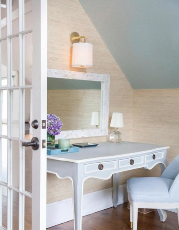 Tiny Terri Round Lamp in Bronze