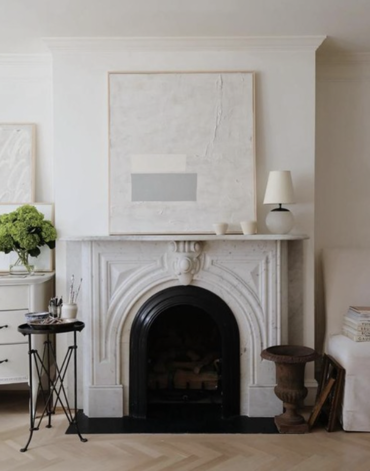 Terri Medium Lamp - Alabaster