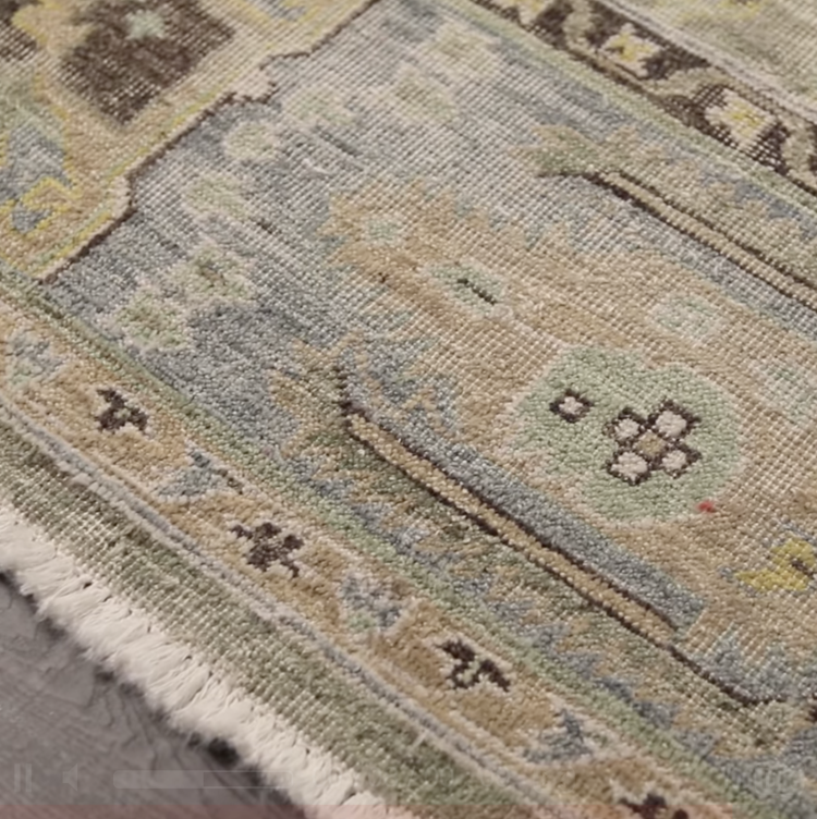 Britannia Rug in Eucalyptus 12