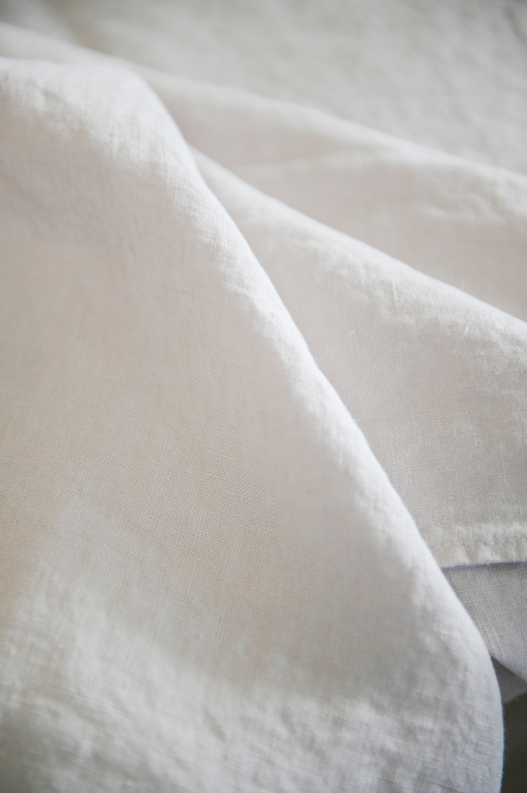 Linge Particulier Chalk French Linen Tablecloth