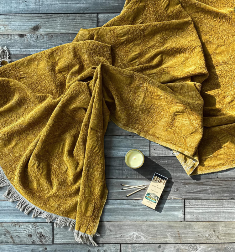 Nash BelgianThrow Pink