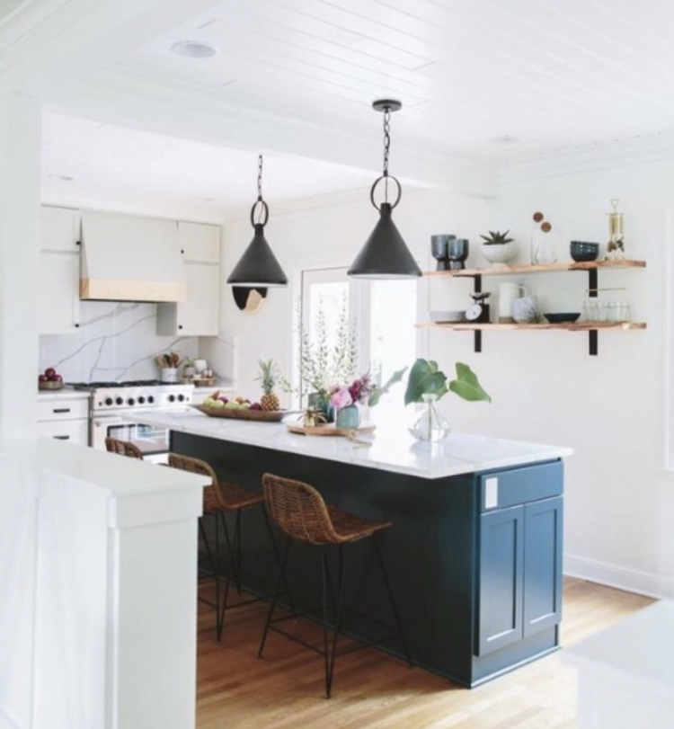 Limoges Medium Pendant by Visual Comfort