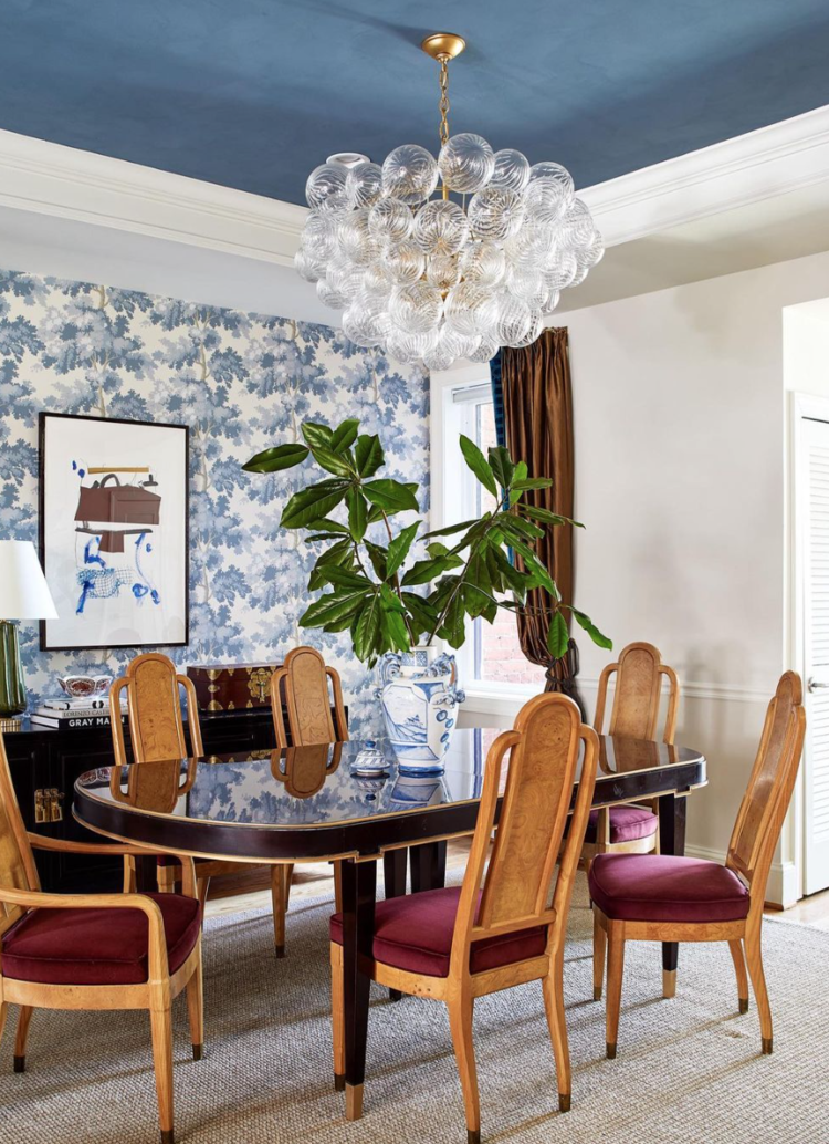 Talia Grande Chandelier