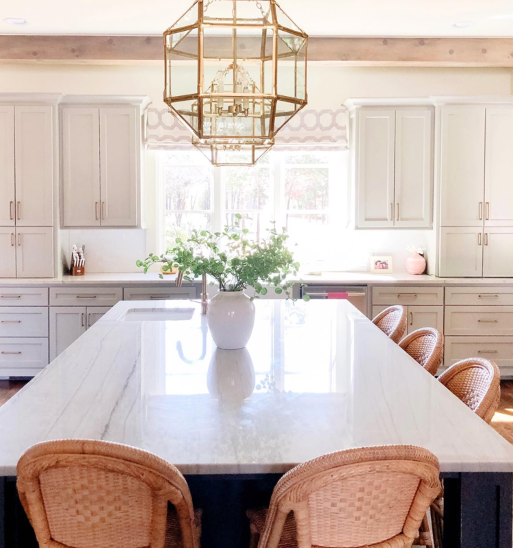 Morris Medium Lantern Pendant