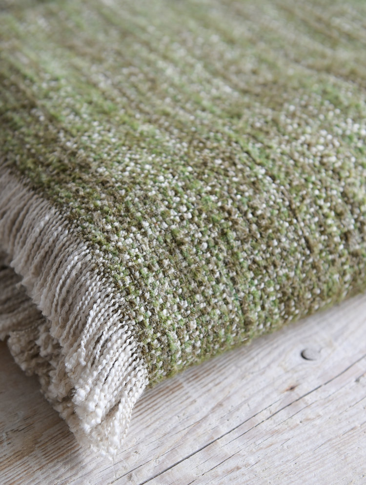 Naka Throw Blanket in Green