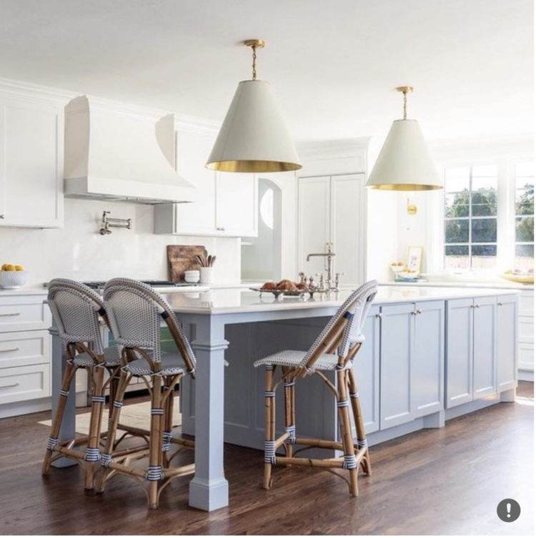 Goodman Hanging Light Large