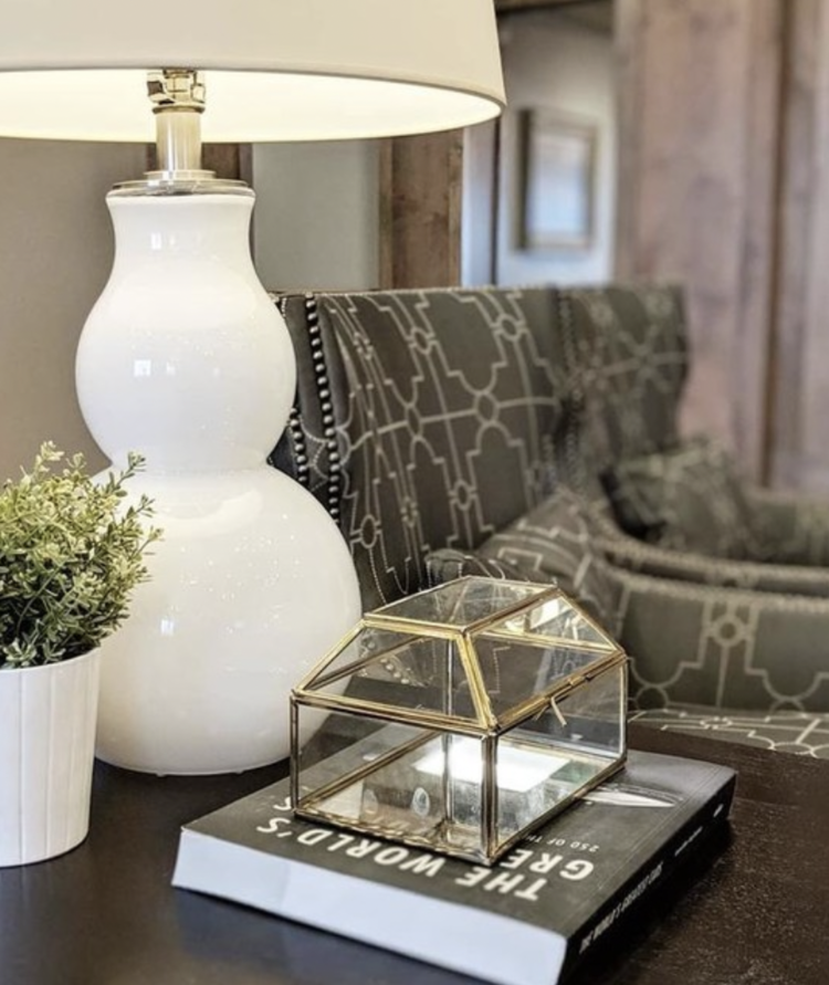 Open Bottom Gourd Table Lamp