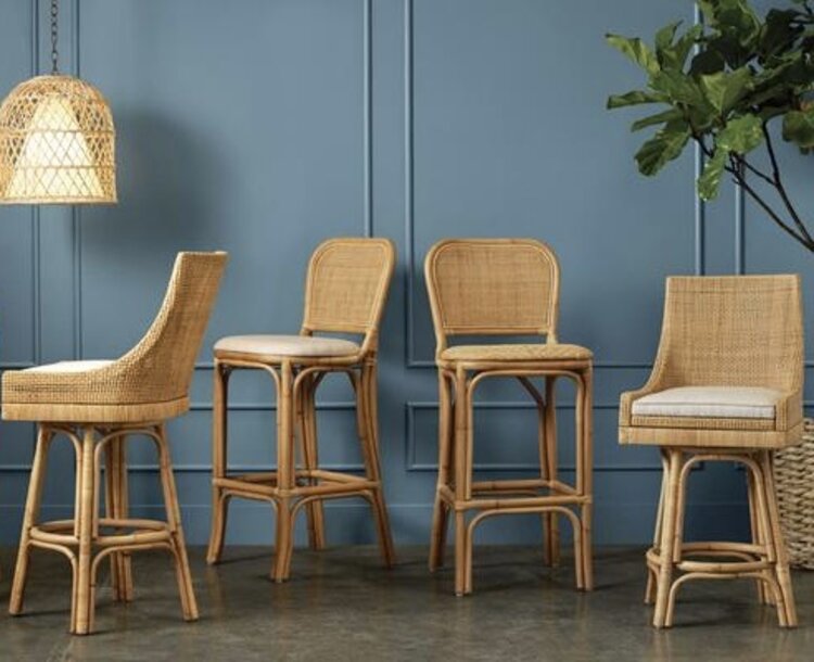 Isla Swivel Bar Stool