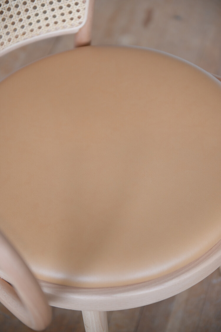 Bentwood Round Arm Chair Leather