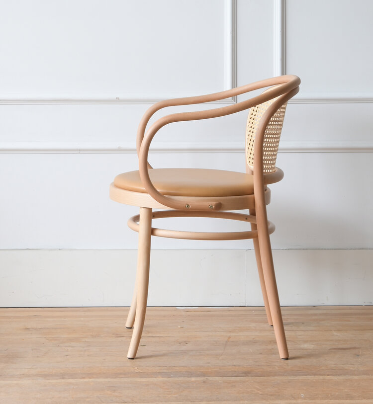 Bentwood Round Arm Chair Leather