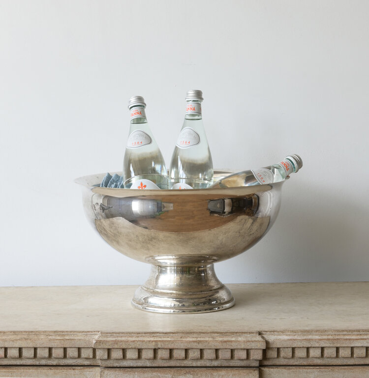 Antique Gustavian Chest of Drawers, 19th century (in store)