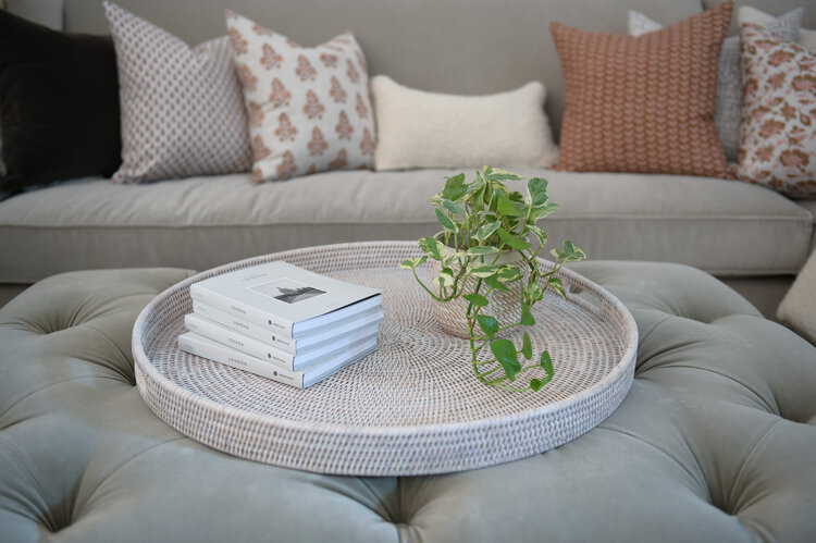 Extra-Large Round Tray