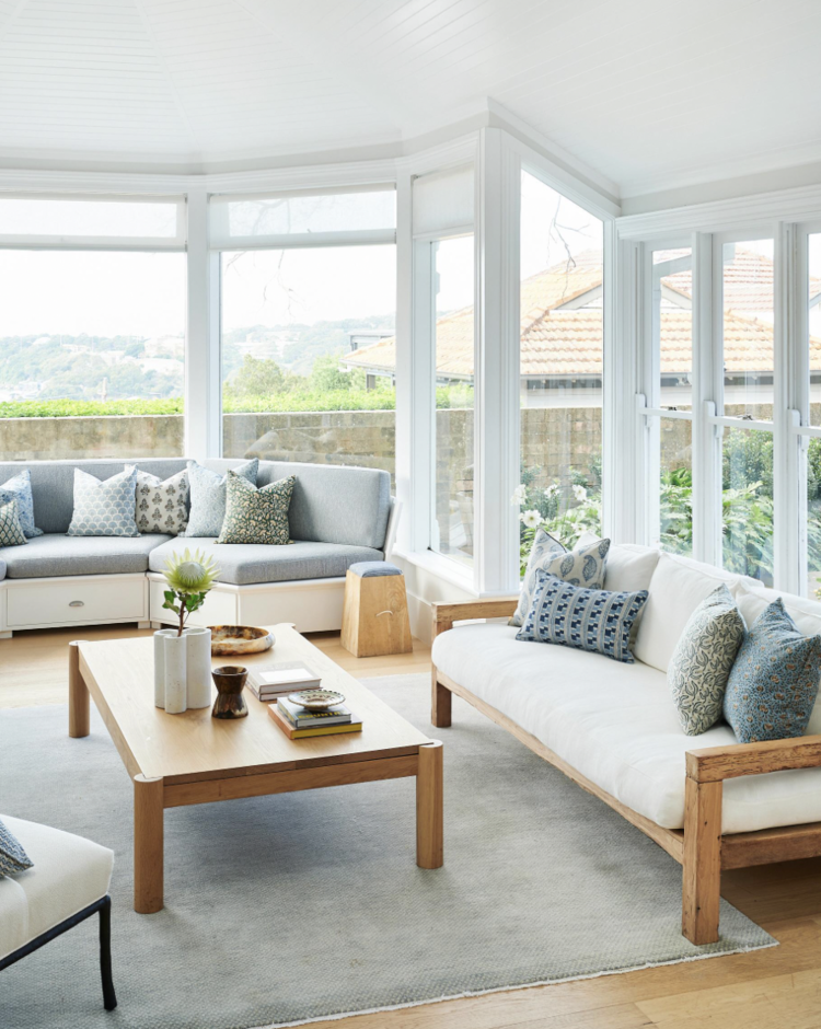 Antibes Byzantine Linen Cushion