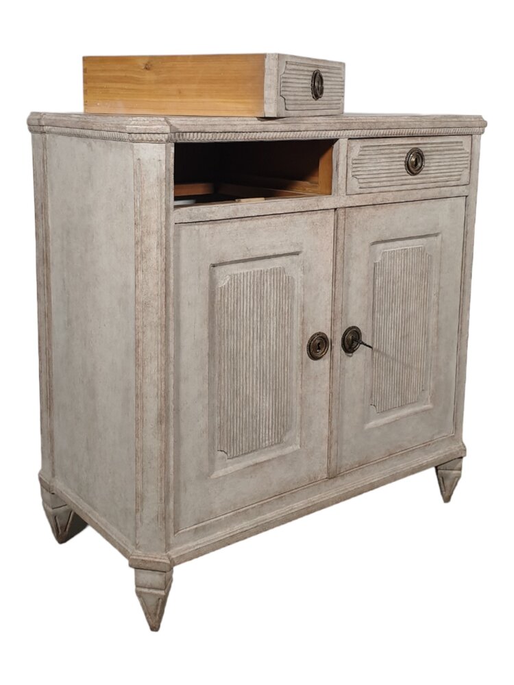 Antique Antique Gustavian Sideboard