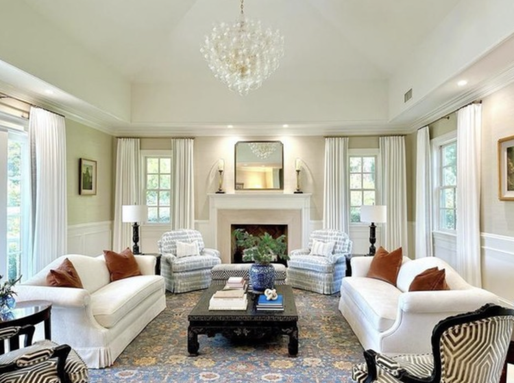 Talia Grande Chandelier