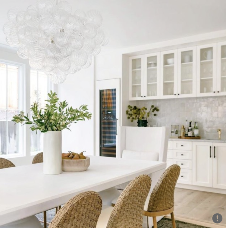 Talia Grande Chandelier