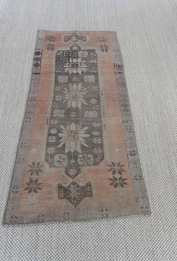 Vintage Wool Runner Rug 2'8" x 6'1"