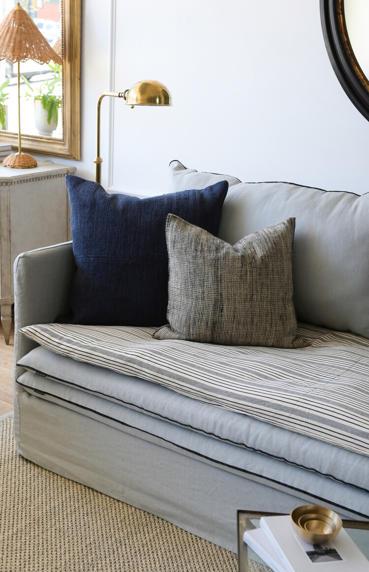 Vintage Vintage Turkish Hemp Cushion in Navy