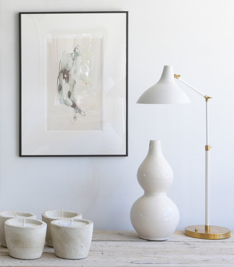 Charlton Table Lamp - black or white