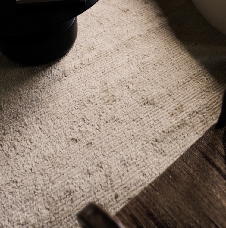 Vivre Hand-Knotted Cashmere Rug Dulcet