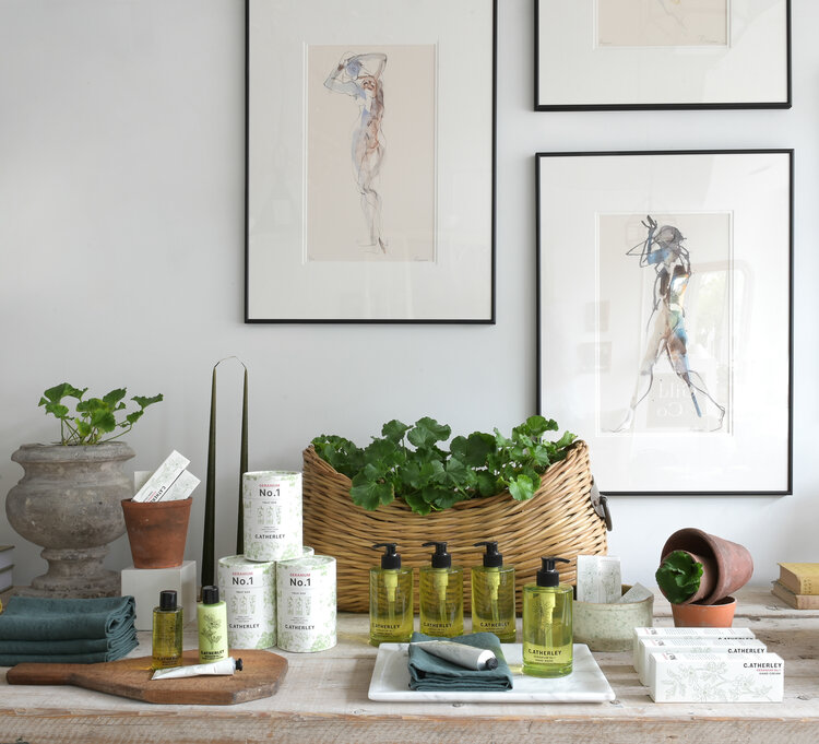 C. Atherley Geranium No. 1 Treat Box