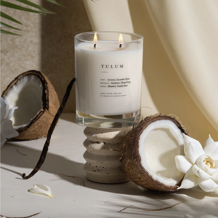 Escapist Scented Candle