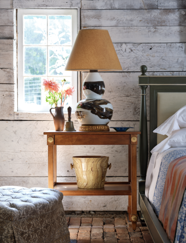 Brushstroke Lamp in Brown