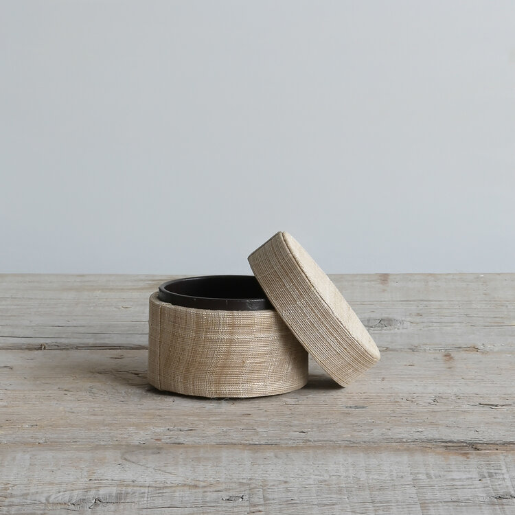 Pigeon & Poodle Merida Box