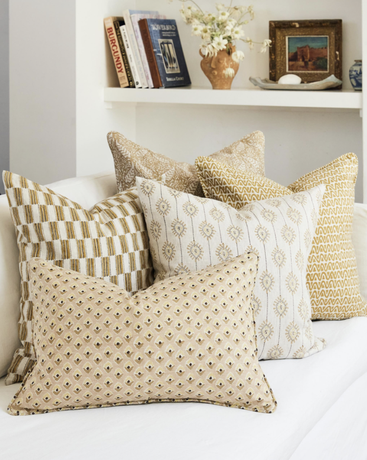 Aleppo Shell Linen Cushion 13x21