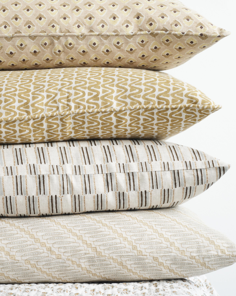 Aleppo Shell Linen Cushion